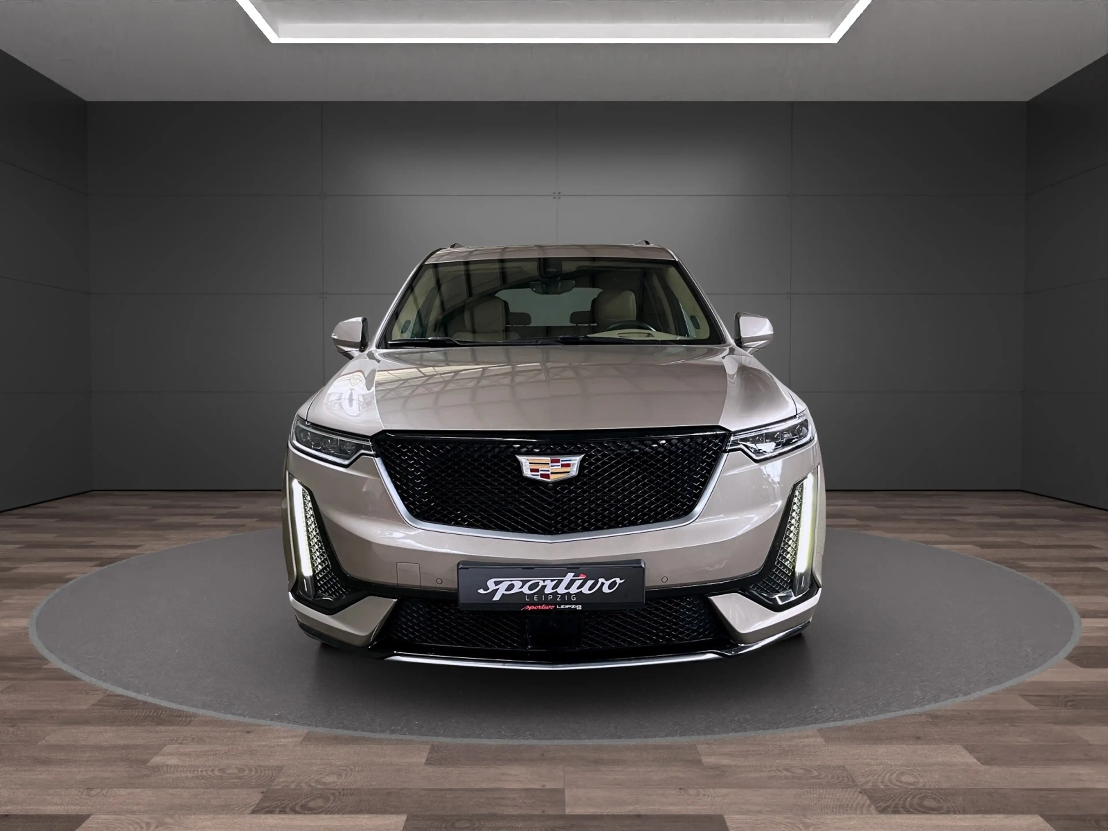Cadillac XT6 Sport AWD — photo 2