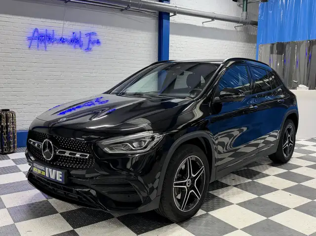 Mercedes-Benz GLA 250 GLA 250 e 8G-DCT **AMG Line**