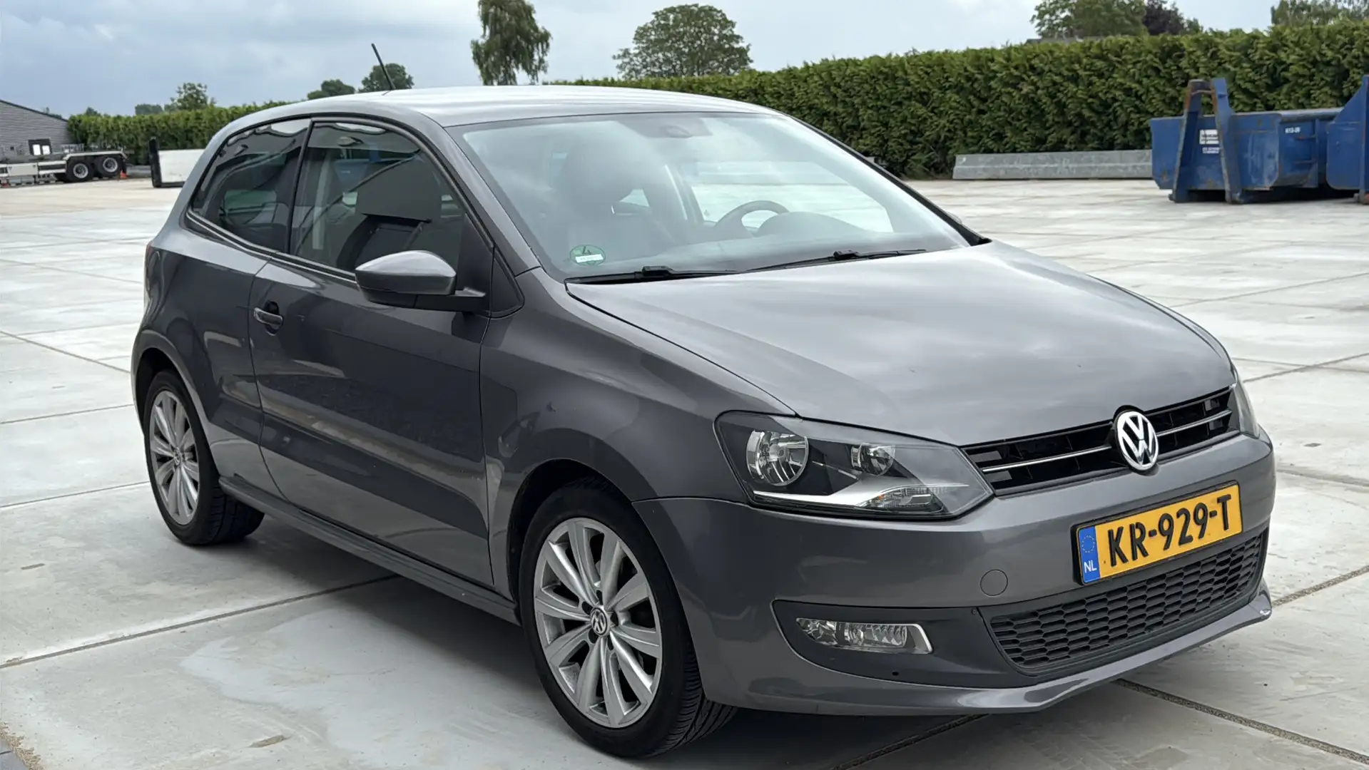 Volkswagen Polo 1.4-16V Highline Grijs - 1