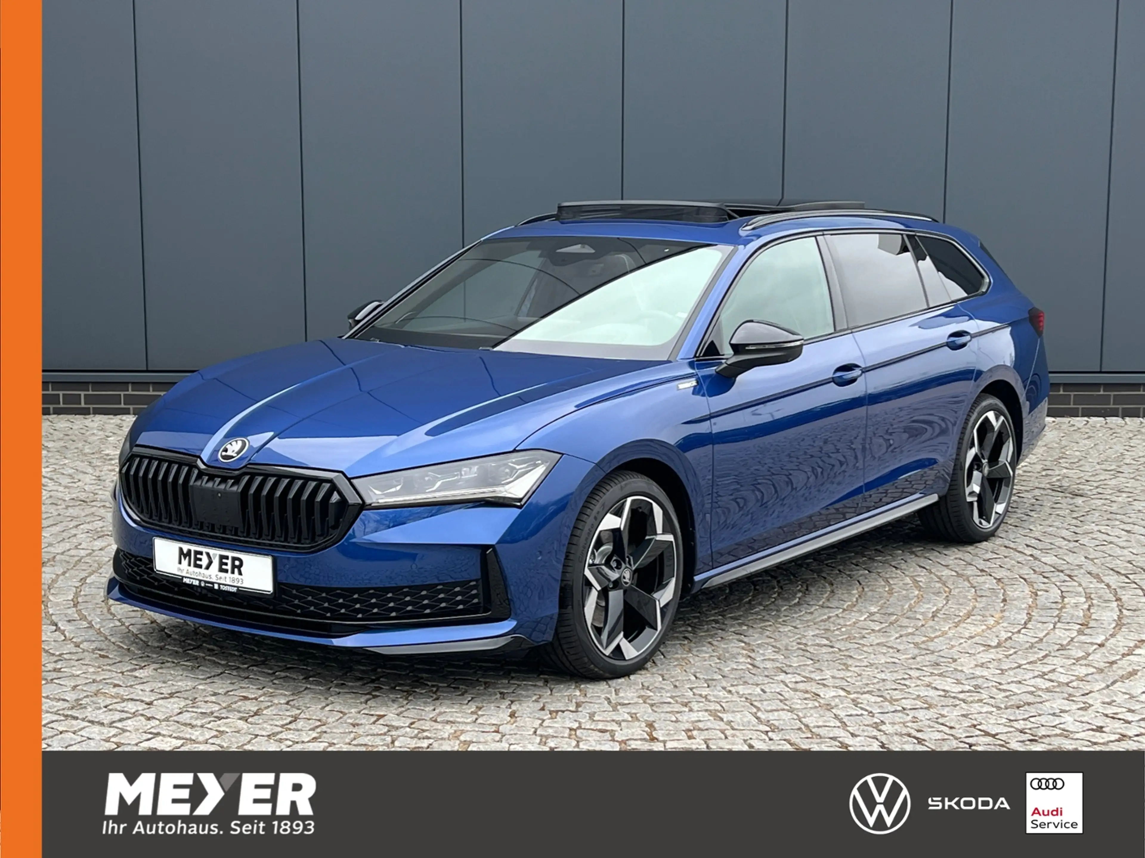 Skoda Superb Combi Sportline 2.0 TDI 4x4 DSG *AHK, Navi, 19"-
