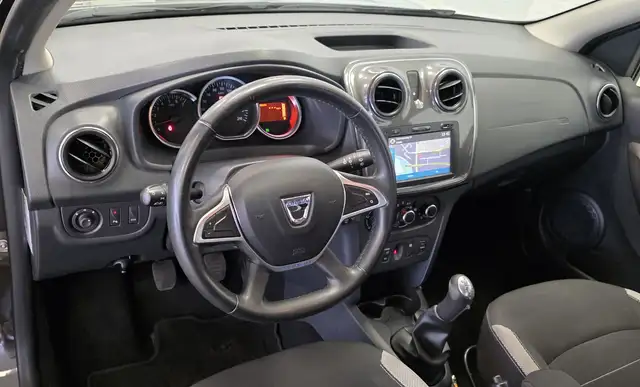 Dacia Sandero view 10