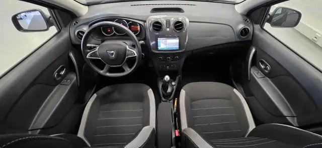 Dacia Sandero view 8