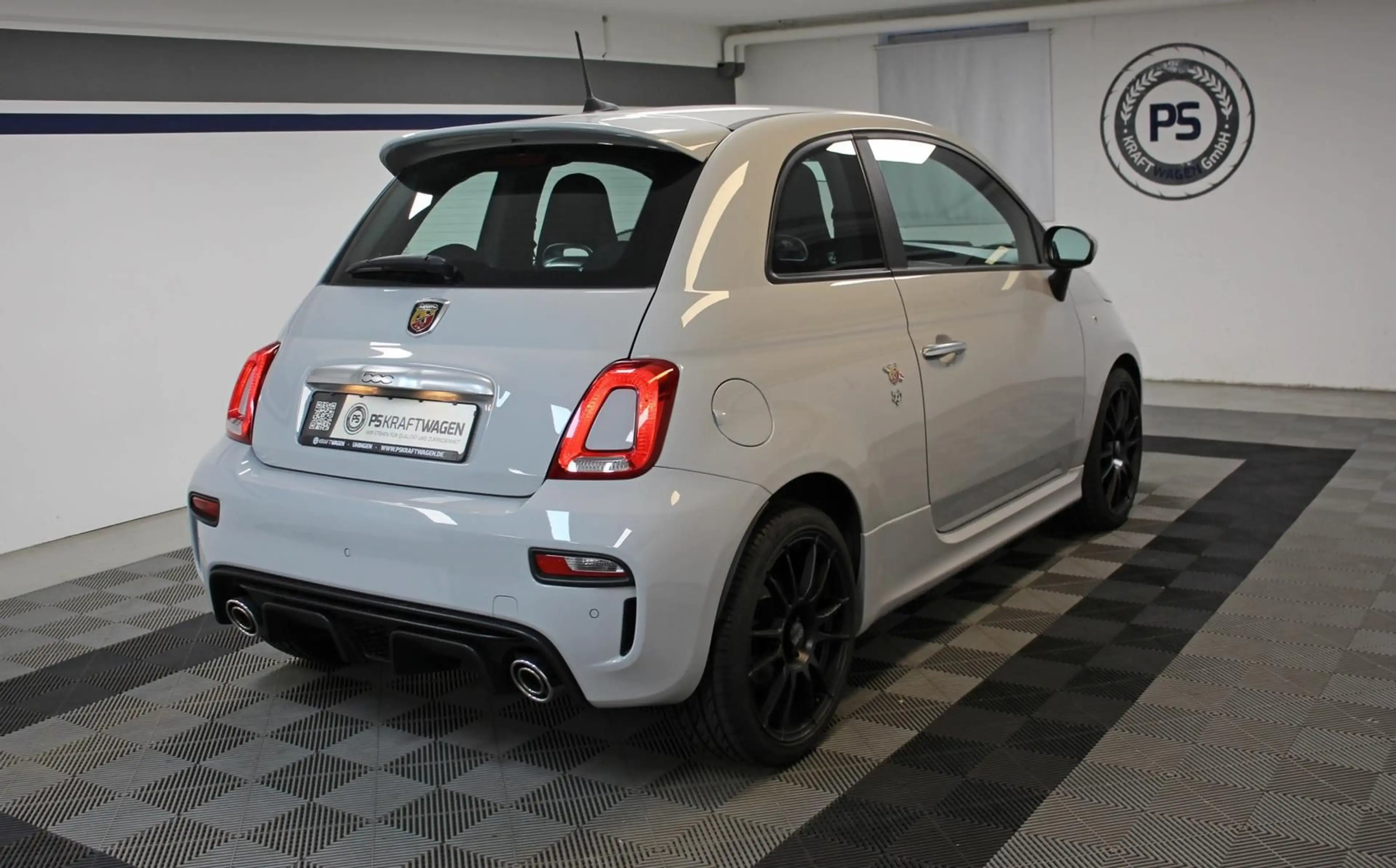 Abarth 595 1.4 "OZ" XENON BT FIAT S.HEFT UNFALLFREI TOP — photo 3