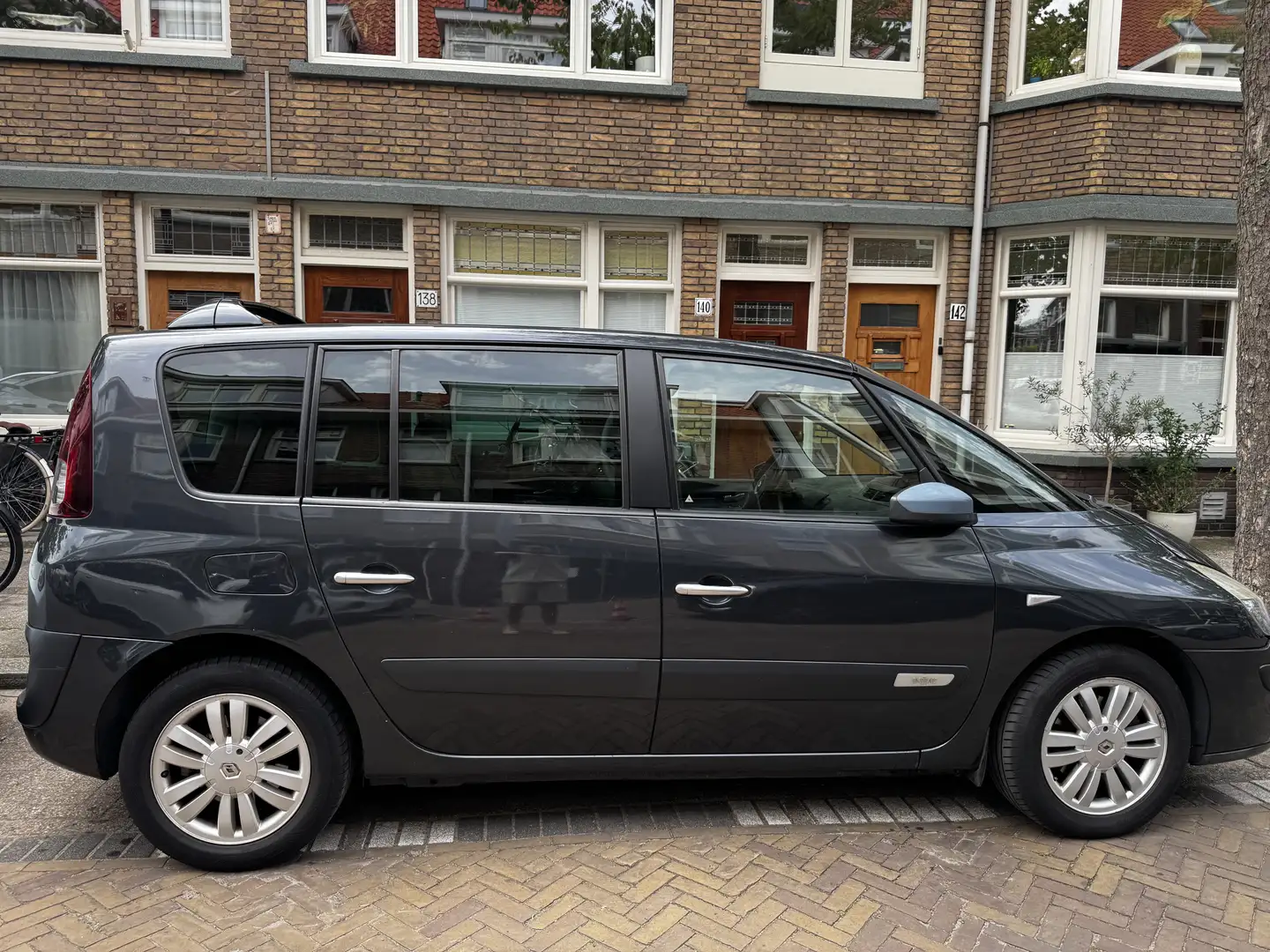 Renault Espace 2.0T Initiale Gris - 2