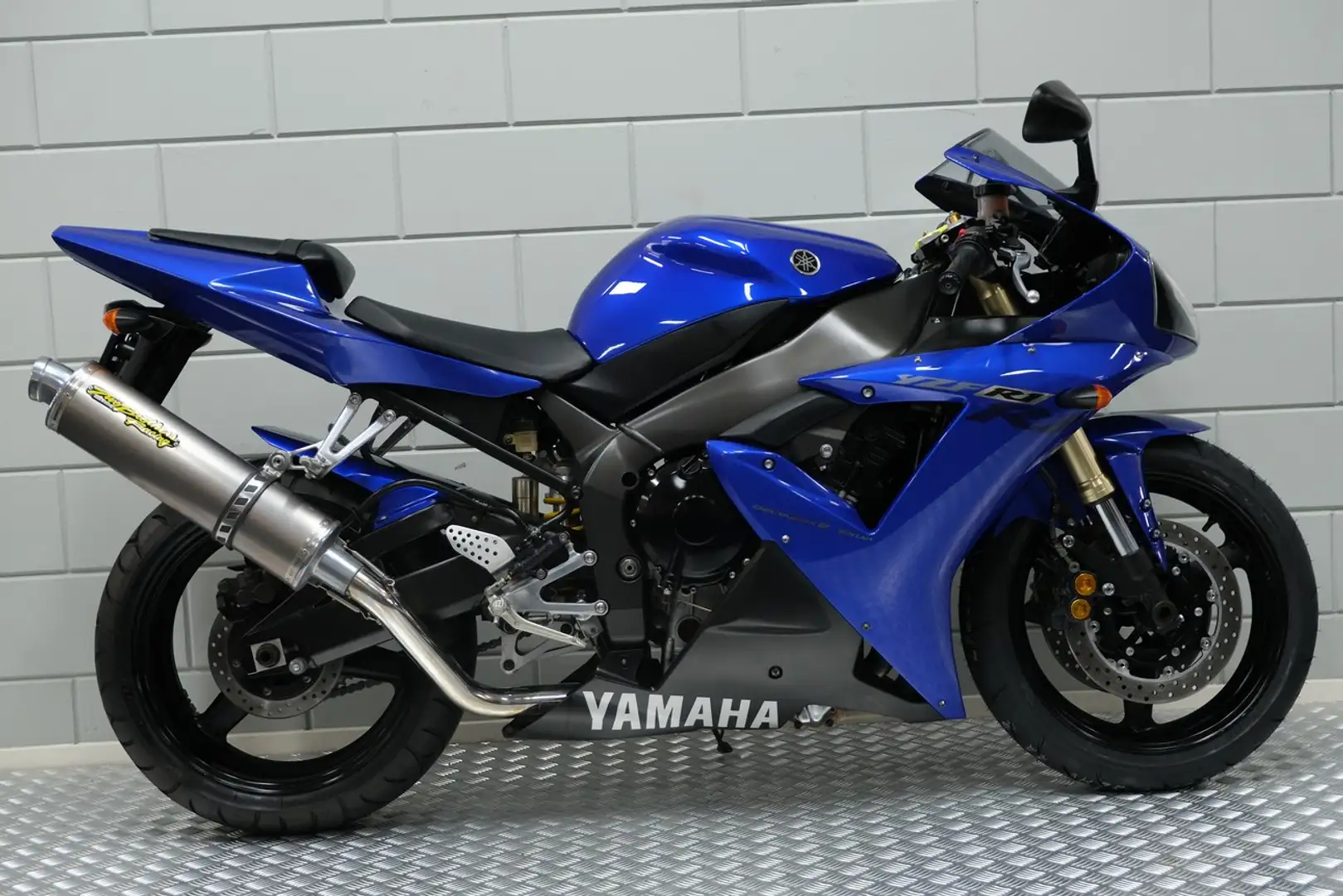 Yamaha YZF-R1 Blue - 1