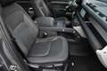 Land Rover Defender 110 D240 S *** 7 ZIT / TREKHAAK / PANO / BTW *** Grijs - thumbnail 14