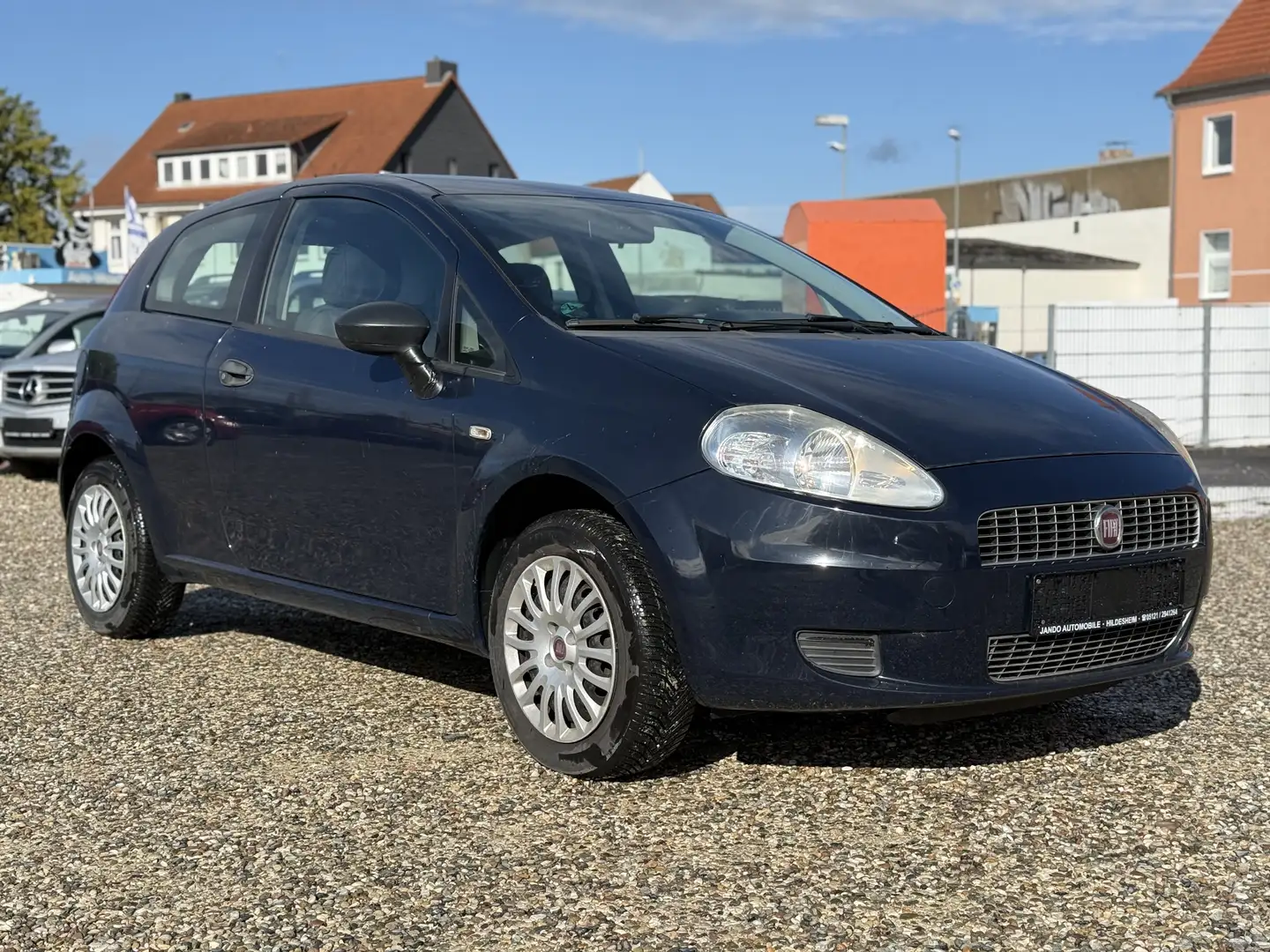 Fiat Grande Punto 1.2 8V Active Blau - 2