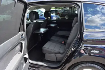 Annonce voiture d'occasion Volkswagen Touran - CARADIZE