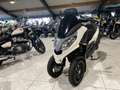 Piaggio MP3 300 SPORT HPE Wit - thumbnail 2