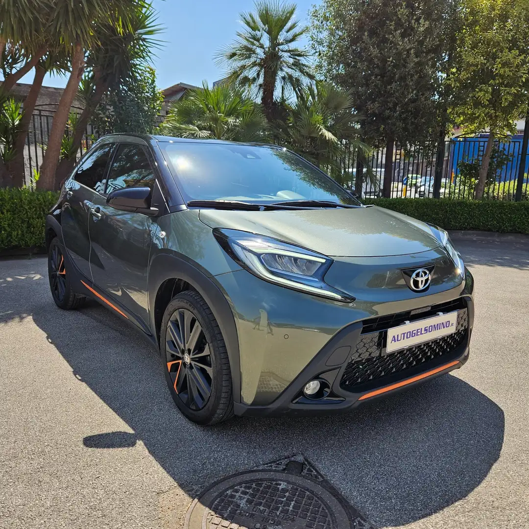 Toyota Aygo X 1.0 VVT-i 72 CV 5 porte Limited Edition S-CVT Verde - 2