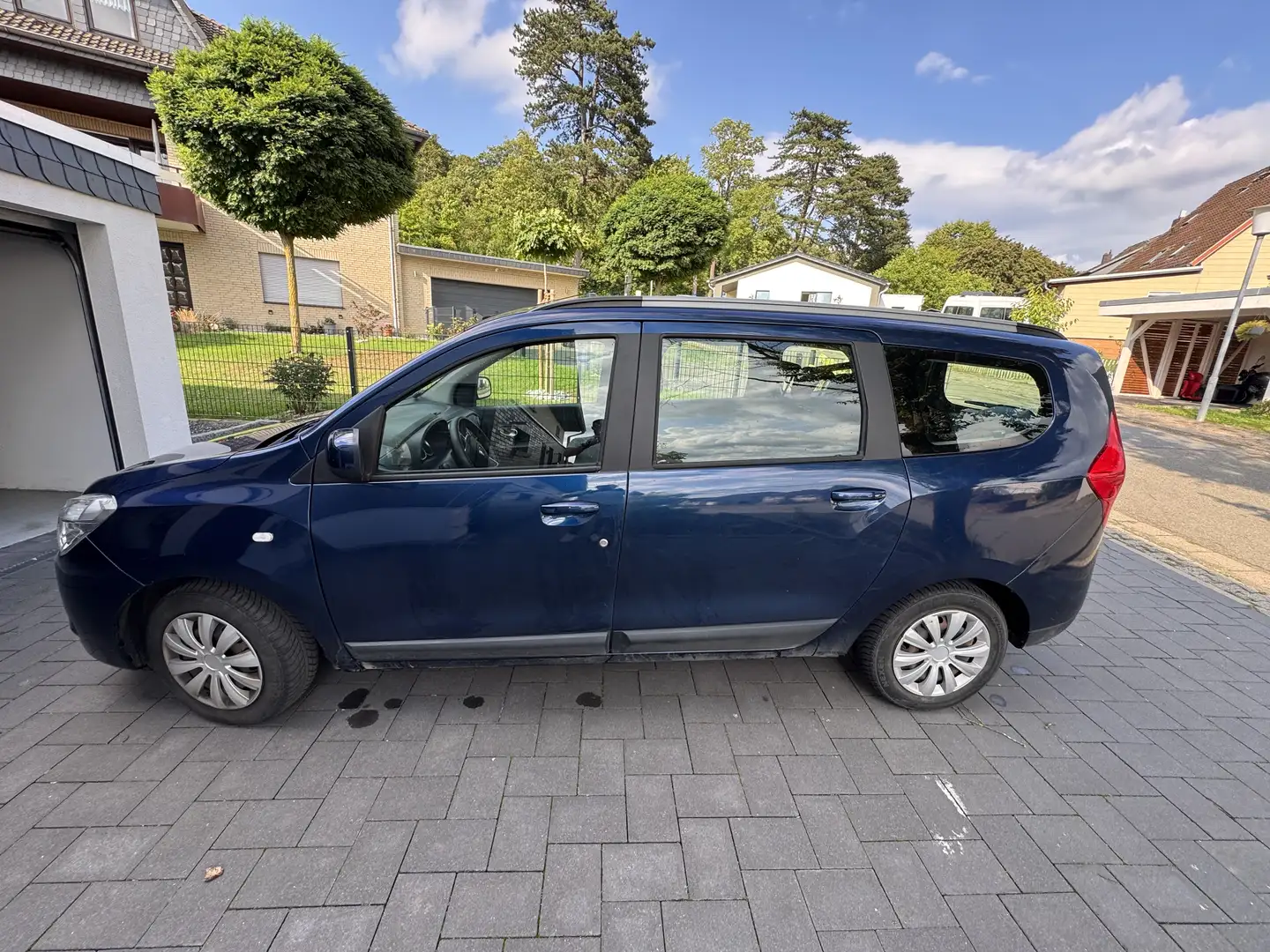 Dacia Lodgy SCe 100 Essentiel - 2
