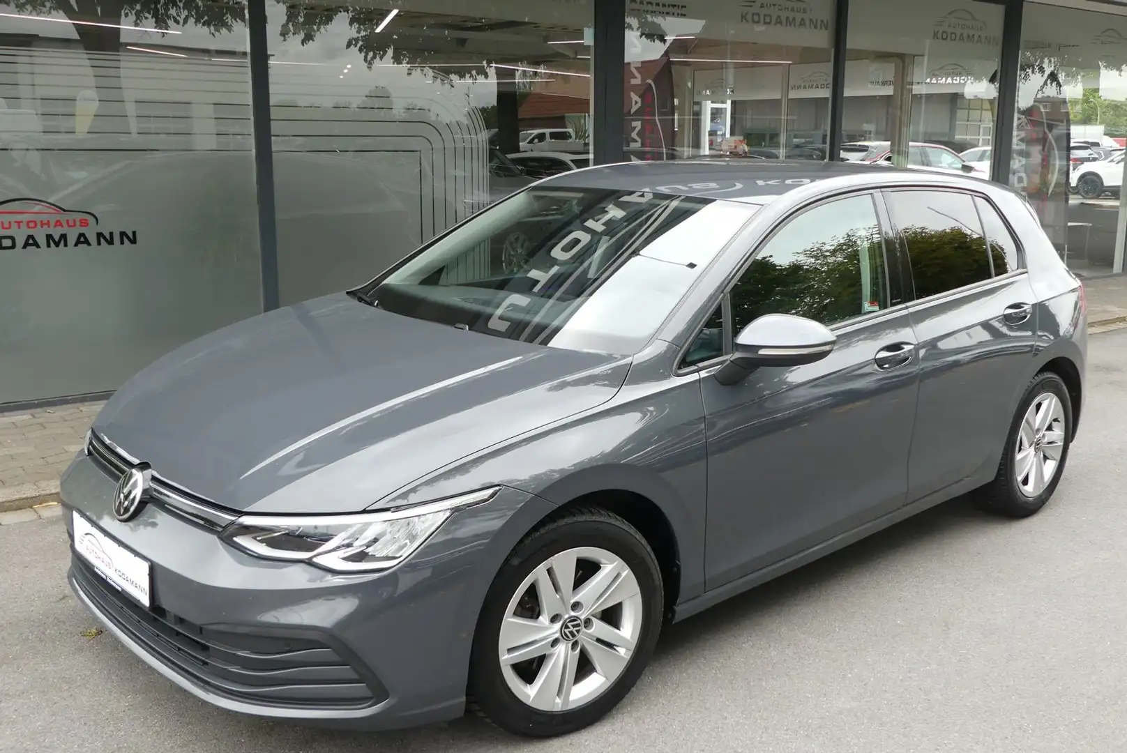 Volkswagen Golf Life 2.0 TDI*ACC*LED*SHZ*Virtual*Carplay* Grijs - 2