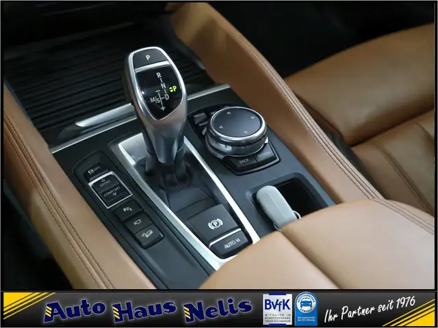 BMW X6 view 15