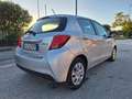 Toyota Yaris Yaris III 2015 5p 1.4 d-4d Active Silber - thumbnail 4