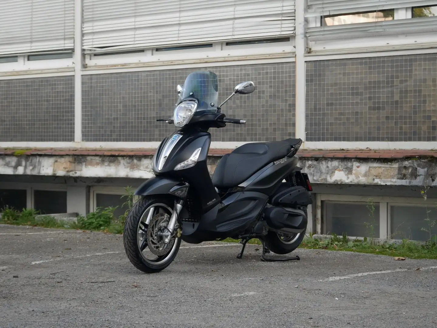 Piaggio Beverly 350 i POLICE org. 340km NEUWERTIG! Noir - 2