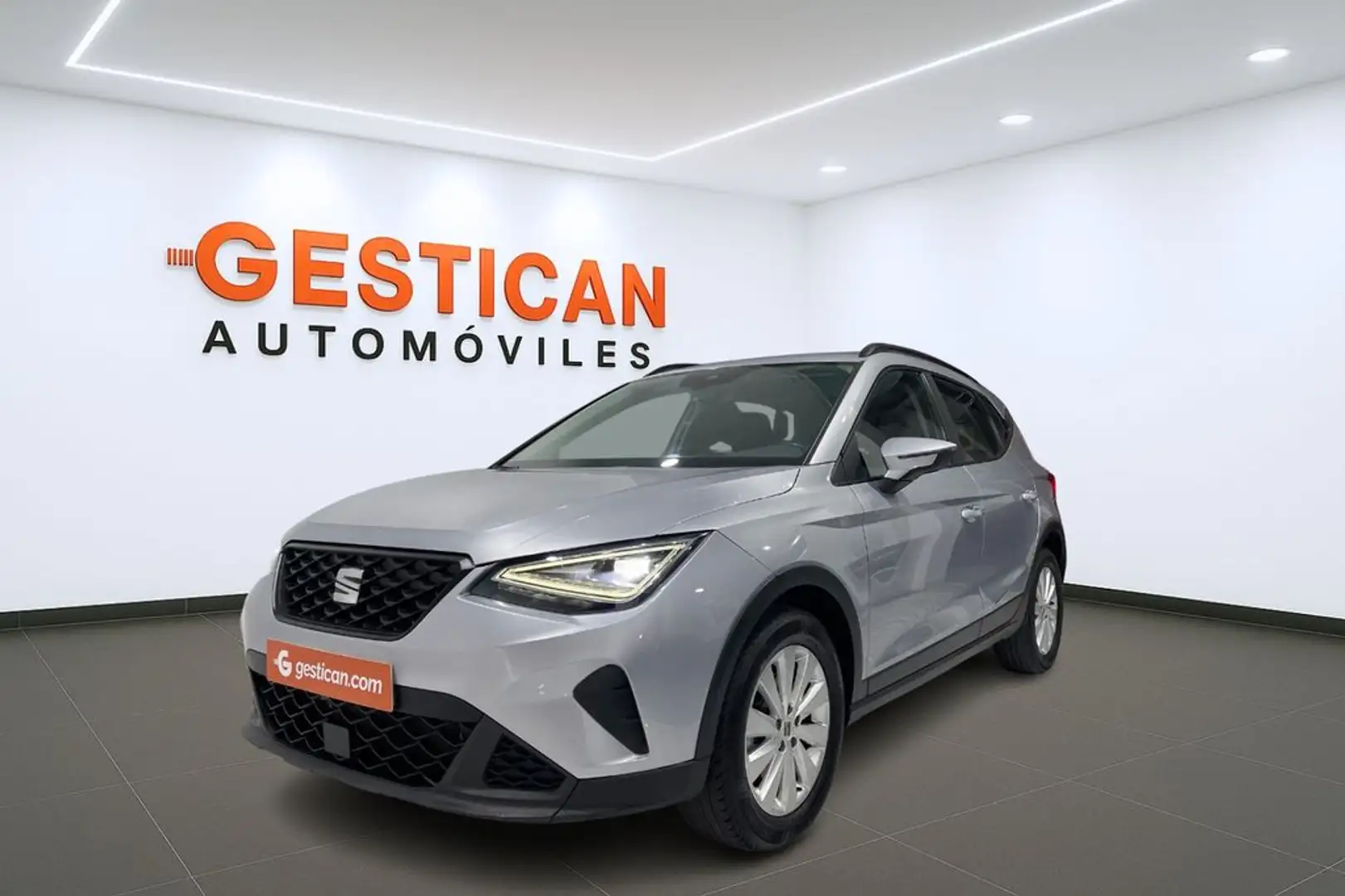SEAT Arona 1.0 TSI 81kW (110CV) DSG Style XL Argent - 1