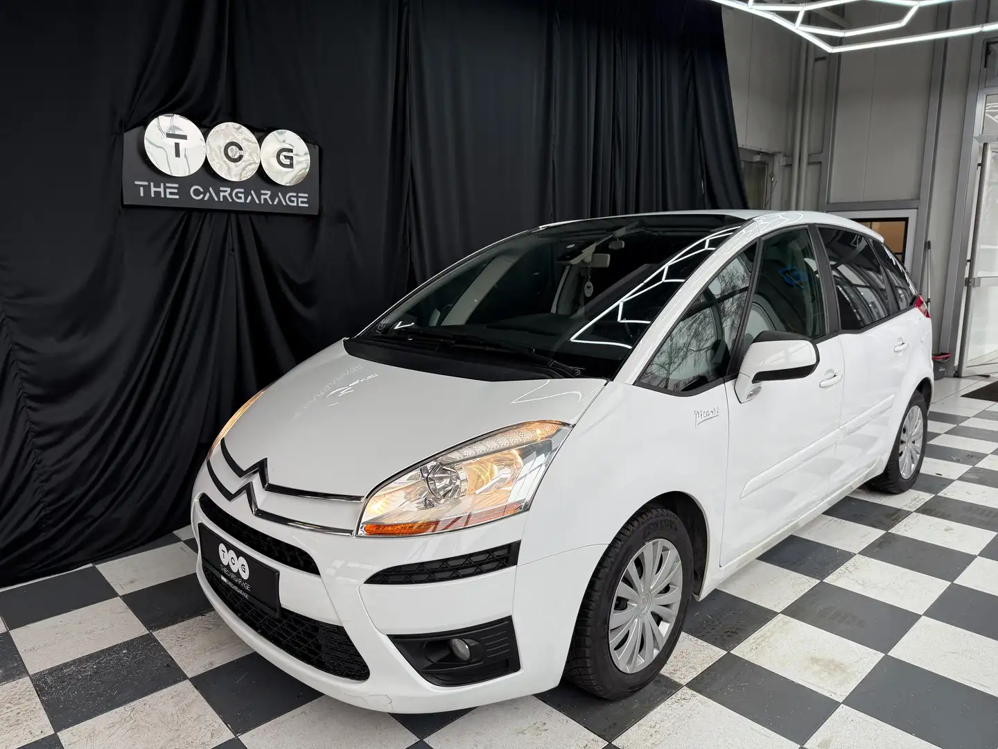 Citroen C4 Picasso Tendance Weiß - 1