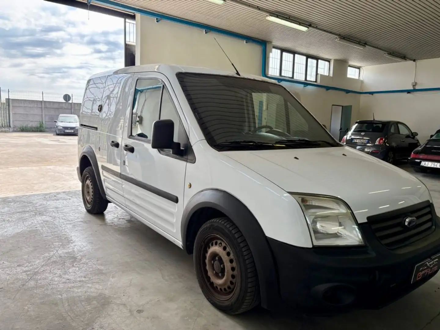 Ford Tourneo Connect 200S 1.8 TDCi/75 PC N1 Wit - 2