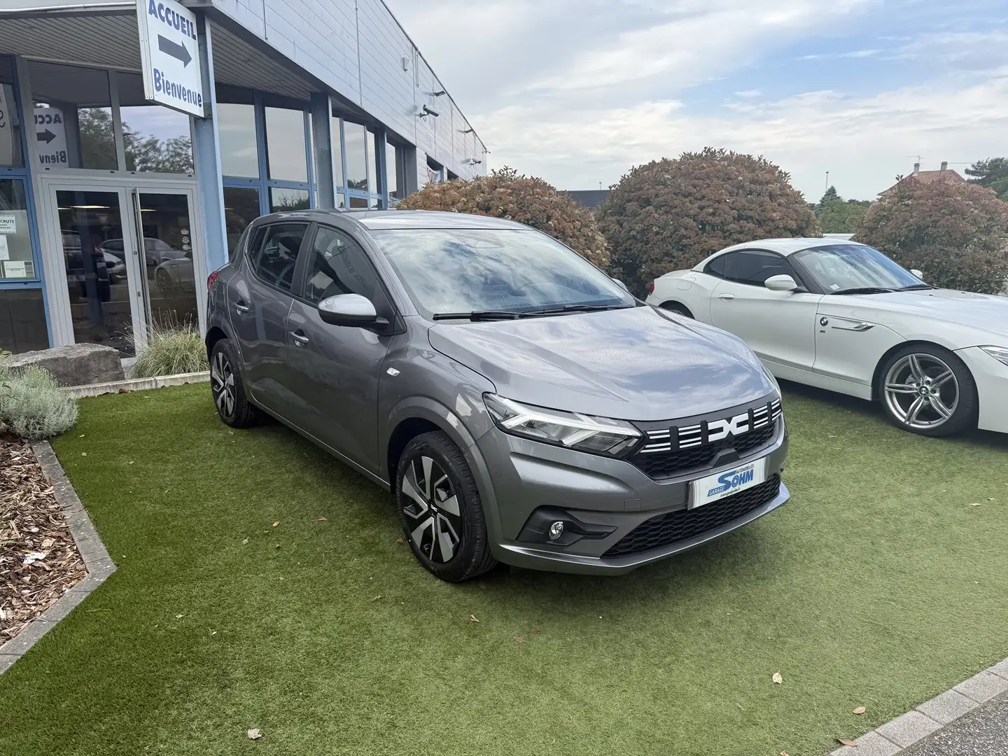 Dacia Sandero 1.0 TCE 90CH EXPRESSION -24 Gris - 1