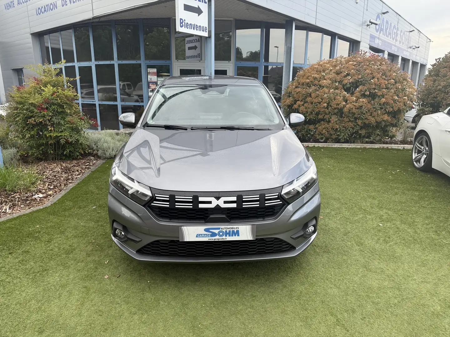 Dacia Sandero 1.0 TCE 90CH EXPRESSION -24 Grijs - 2