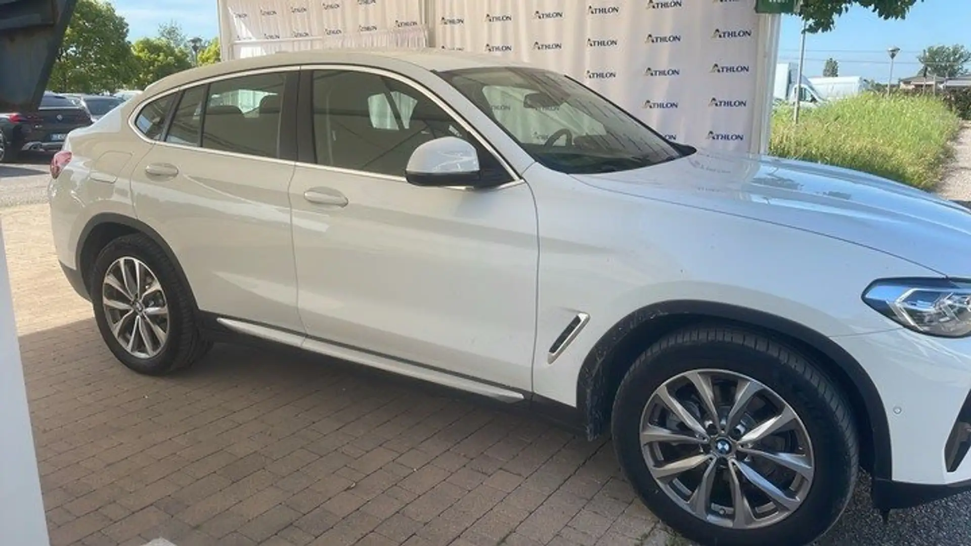BMW X4 X4 xdrive20d mhev 48V Msport auto Bianco - 2