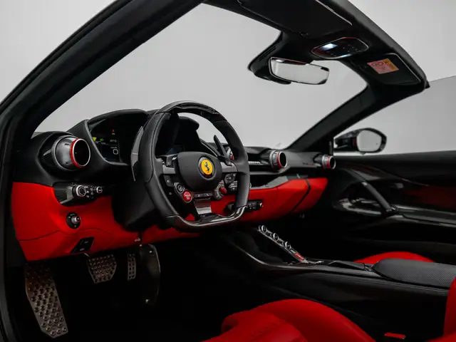 Ferrari 812 view 11