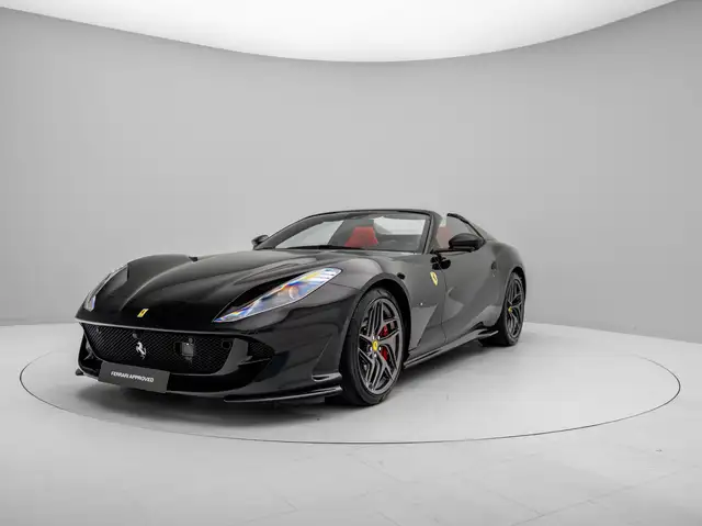 Ferrari 812 view 2