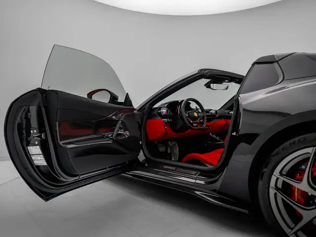 Ferrari 812 view 10