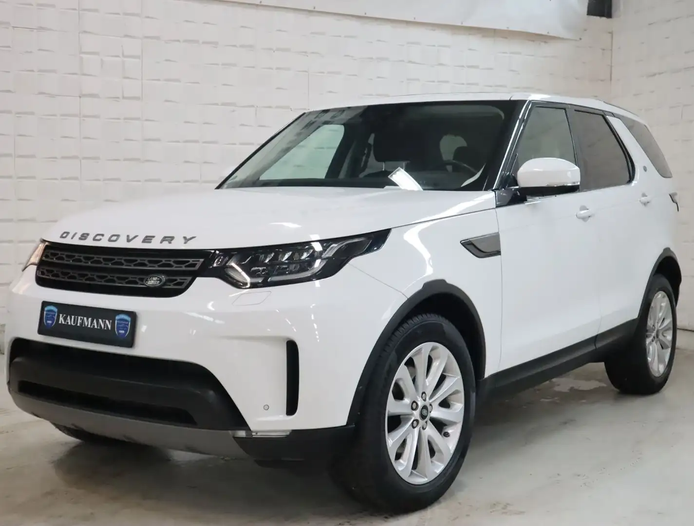 Land Rover Discovery 5 SE SD4 LED Navi PDC Kamera 8-fach Weiß - 1