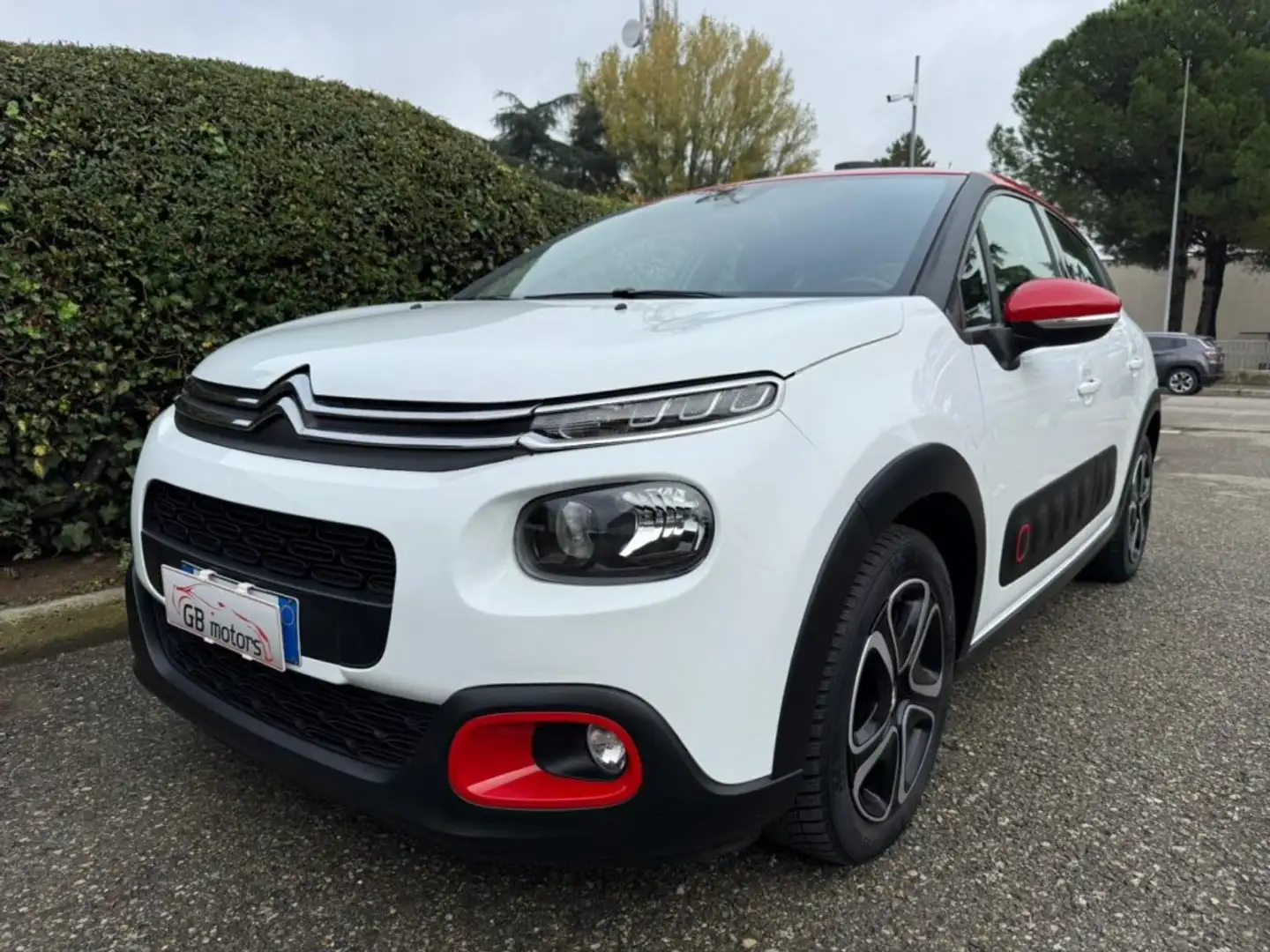 Citroen C3 PureTech 82 GPL Shine NEOPATENTATI - TELECAMERA Blanc - 2