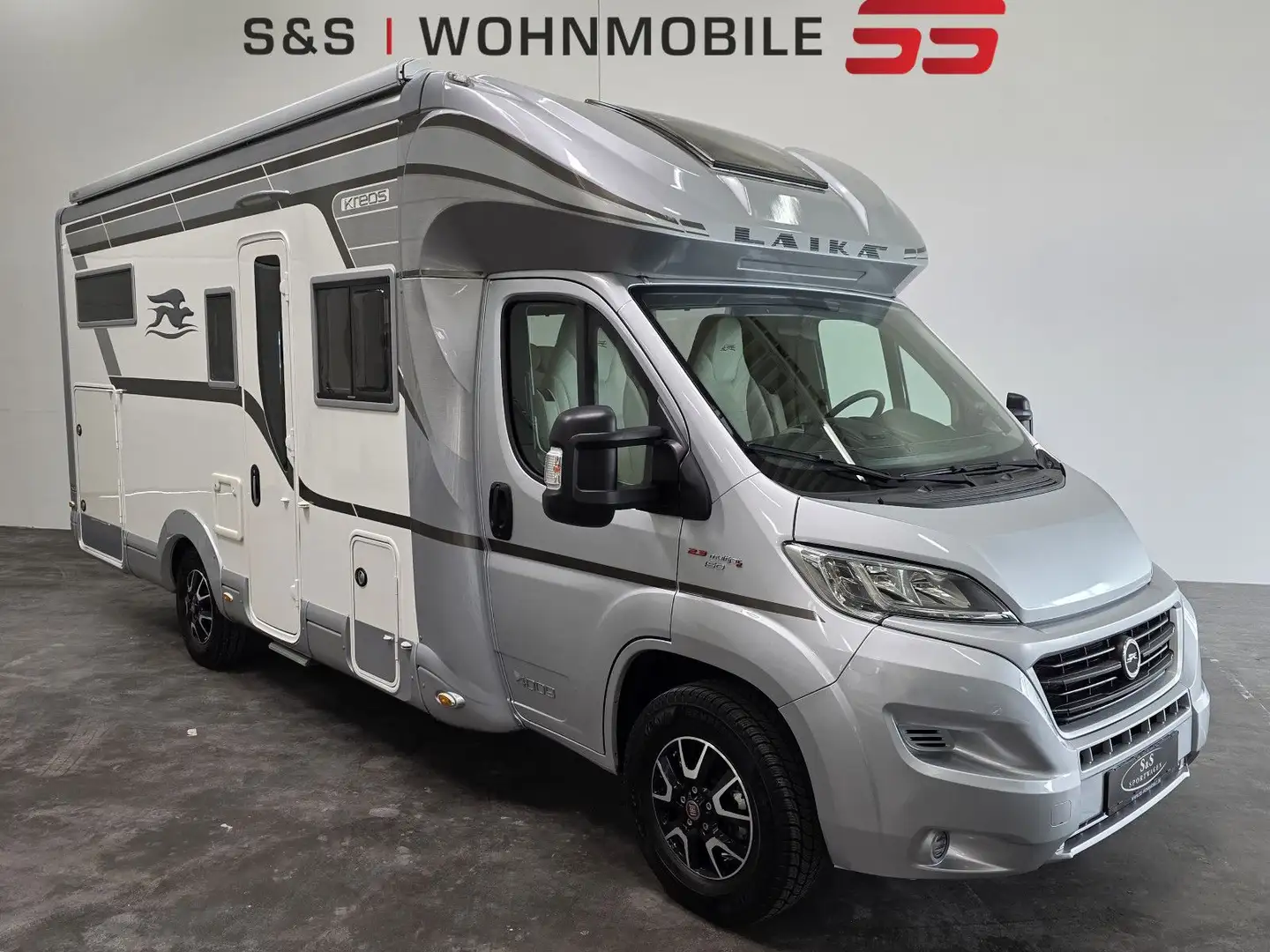 Laika Kreos 4009*Autom./SAT/Markise/Kamera/AHK/Alu* Weiß - 1