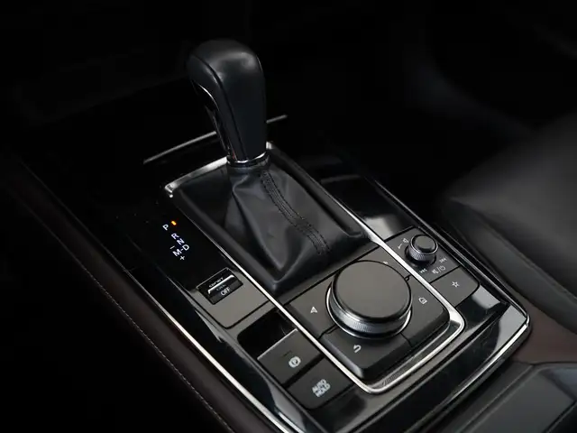 Mazda CX-30 view 10