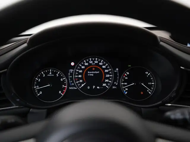 Mazda CX-30 view 8