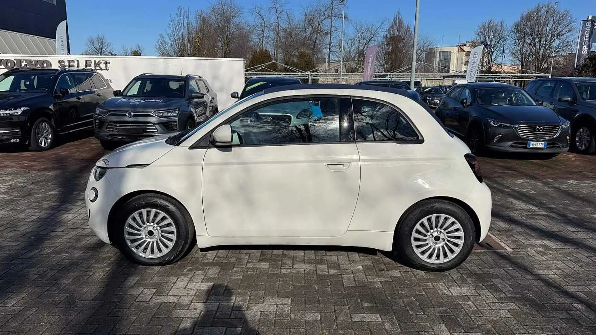 Fiat 500e Cabrio Bianco - 2