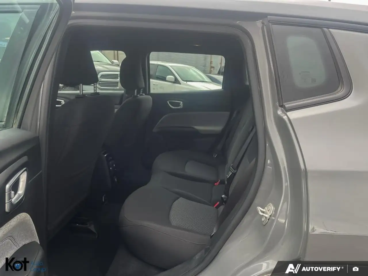 Jeep Compass снимка Jeep Compass