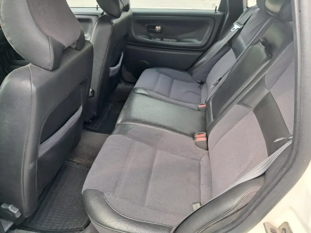 Volvo V70 2.0 SW, foto 9