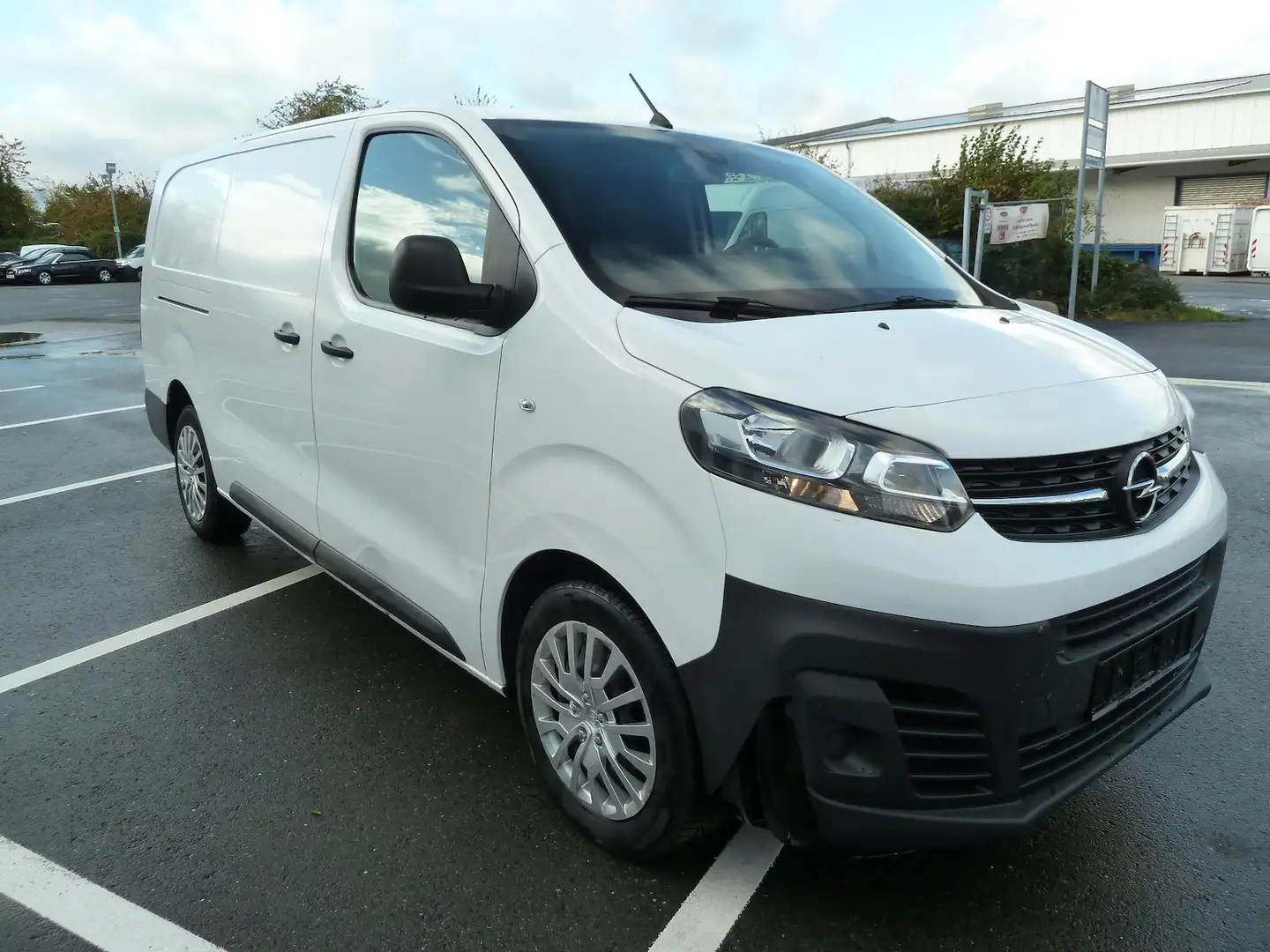 Opel Vivaro 2.0 CDTI Lang M Editon Klima Sortimoregal Weiß - 1