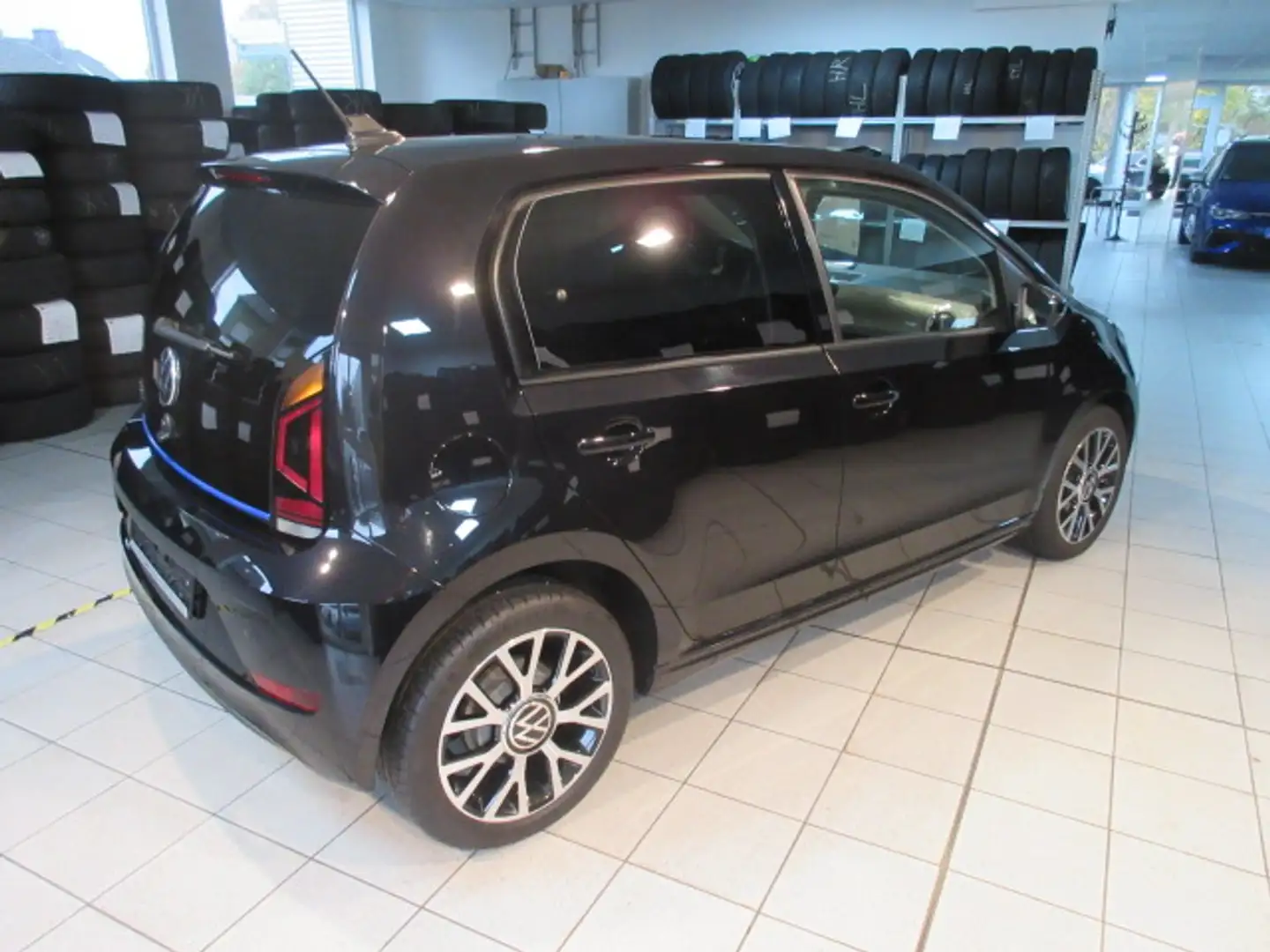 Volkswagen e-up! Style "Plus" Automatik NAVIV. KAMERA GRA APS SITZHEIZUNG CLIMATRONIC DAB eFH ZV Noir - 2