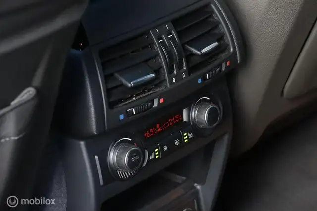 BMW X6 view 15