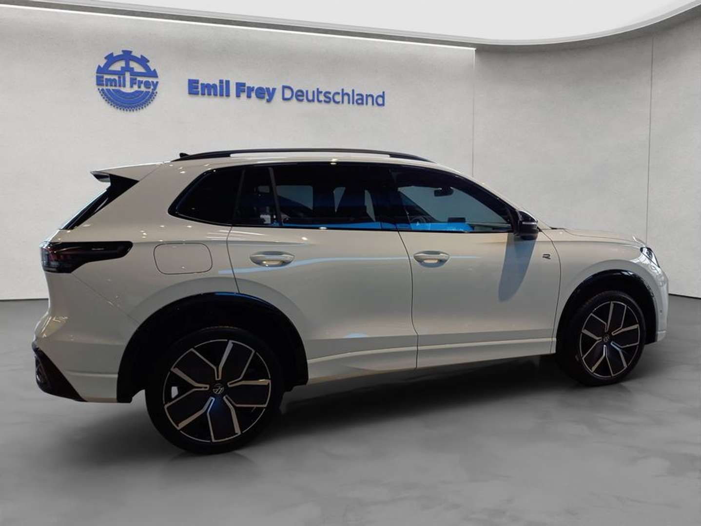 Volkswagen TIGUAN TDI 4Motion R-Line - - Joinsteer - #4