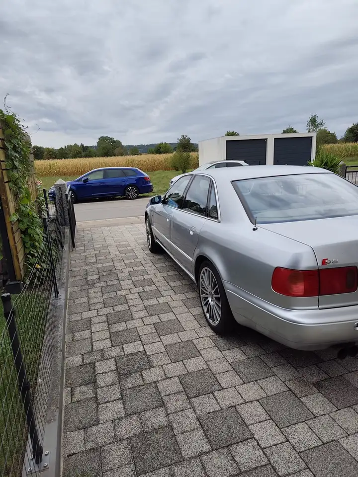 Audi A8 4.2 quattro, foto 4