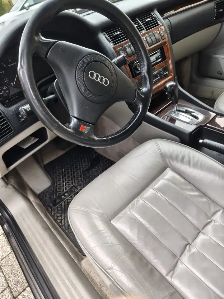 Audi A8 4.2 quattro, foto 9