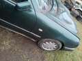 Mercedes-Benz E 290 Grün - thumbnail 1