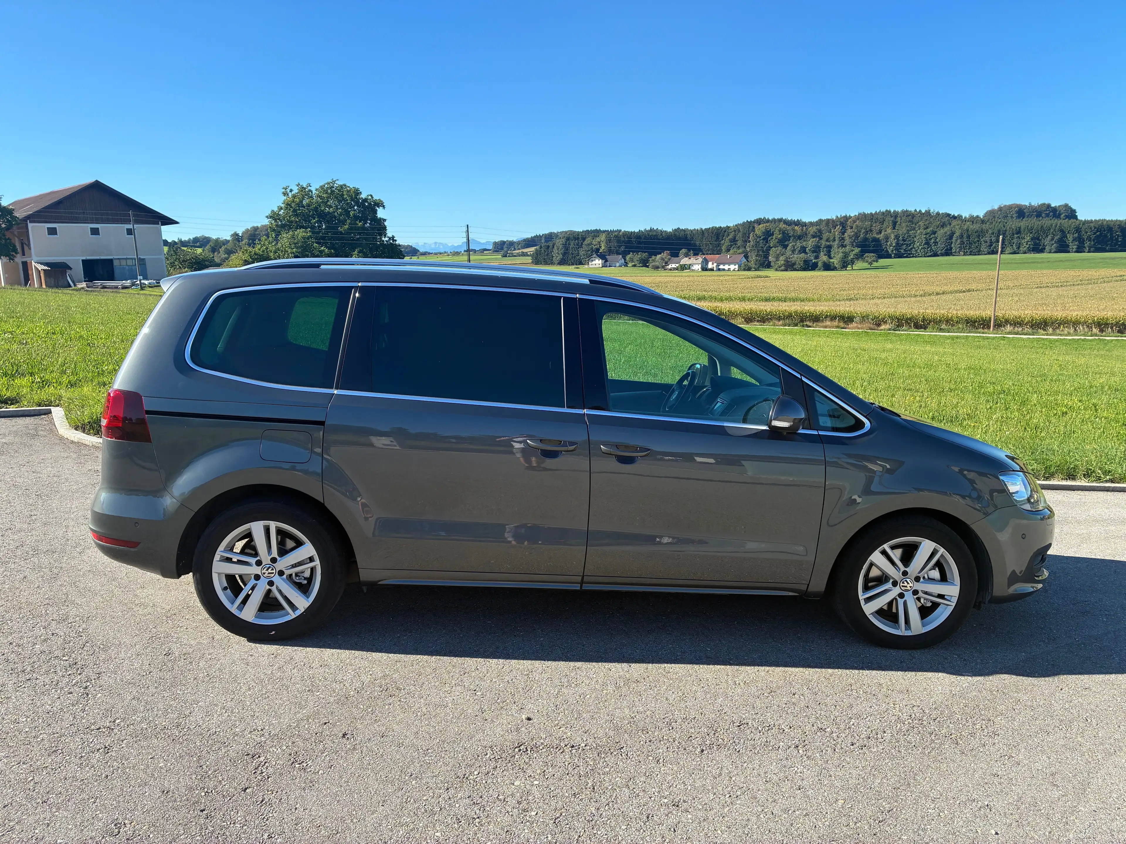 Volkswagen Sharan Comfortline — photo 6