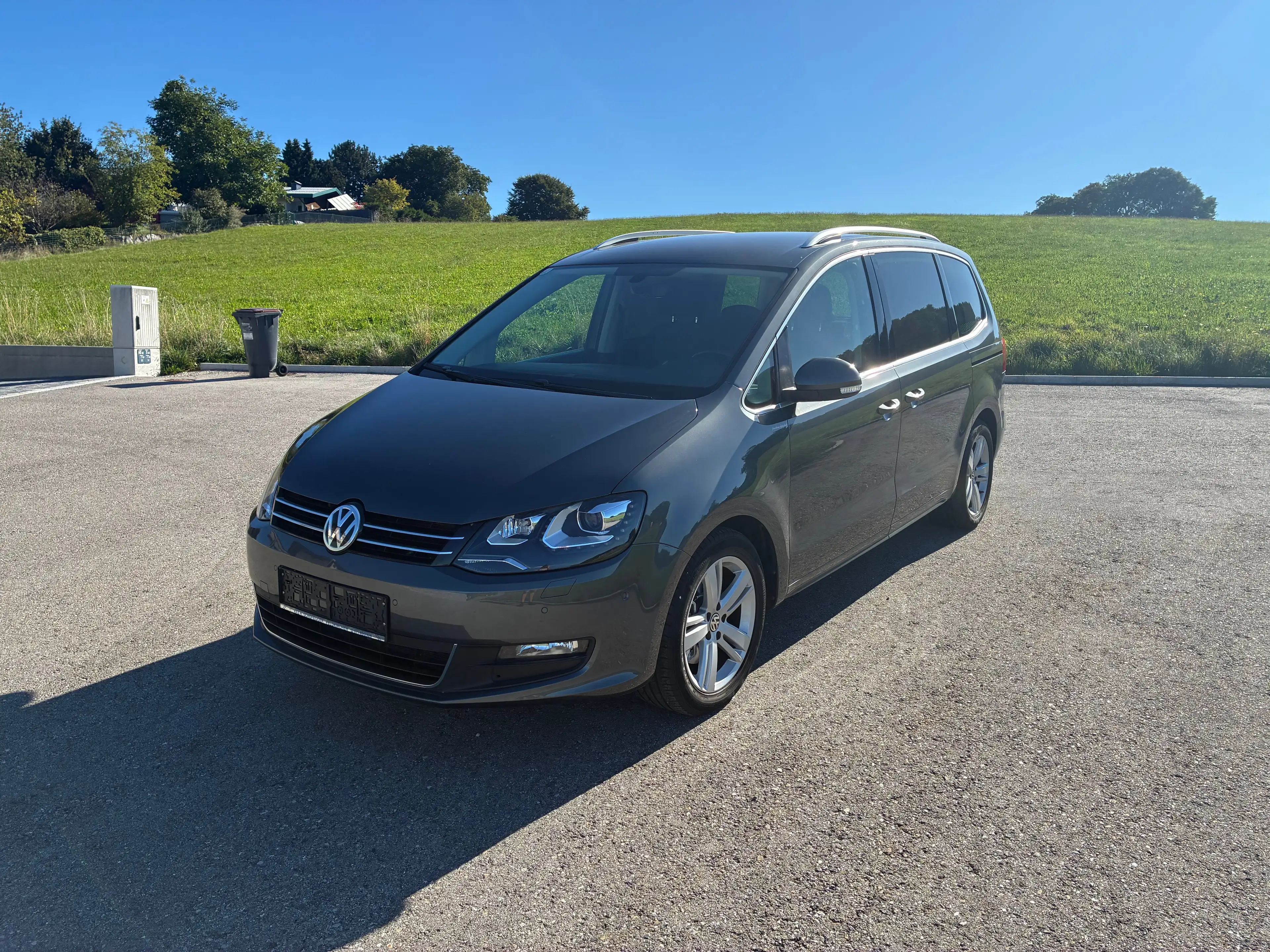 Volkswagen Sharan Comfortline — photo 2