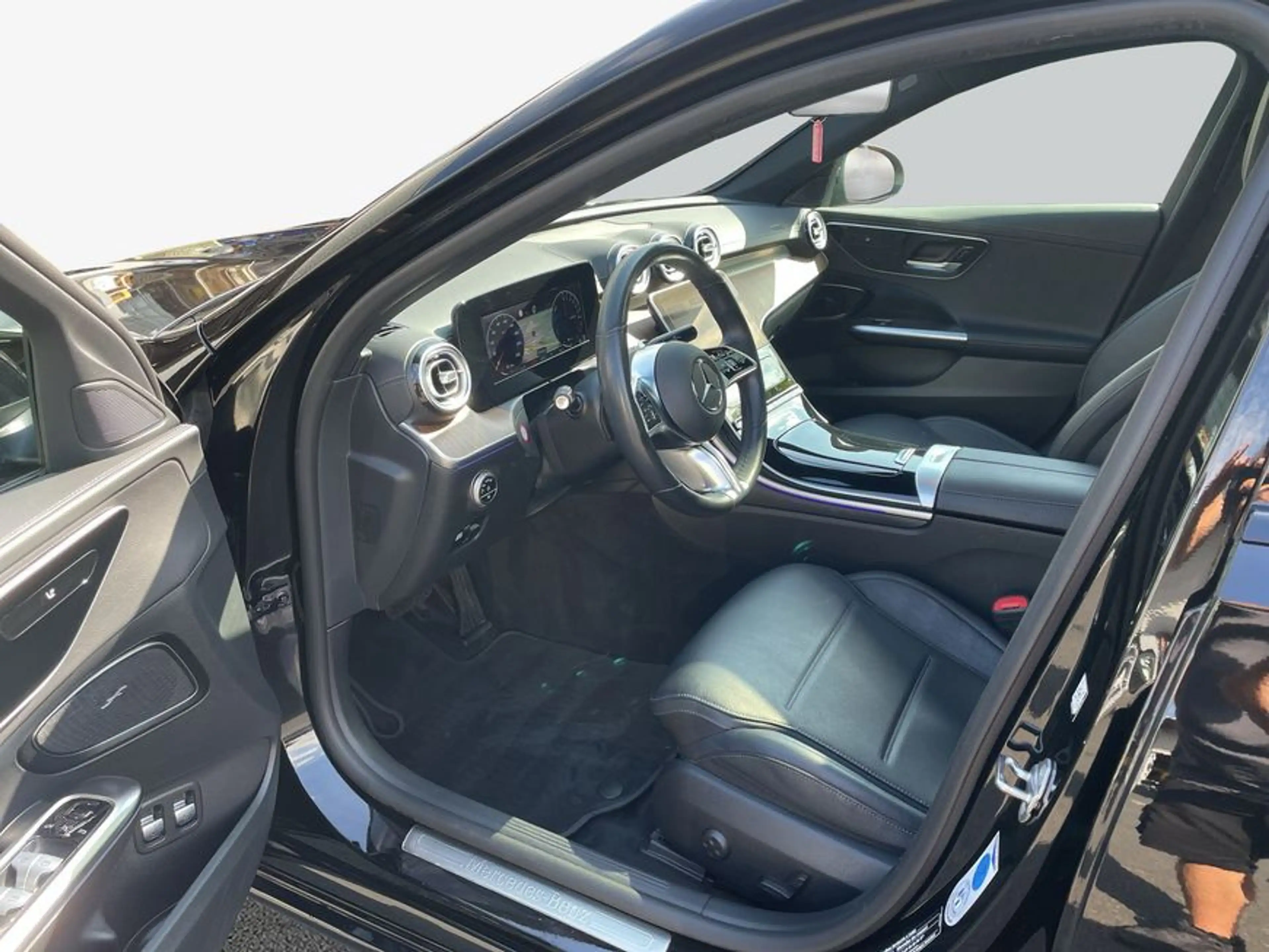Mercedes-Benz C 300 C-Klasse — photo 9