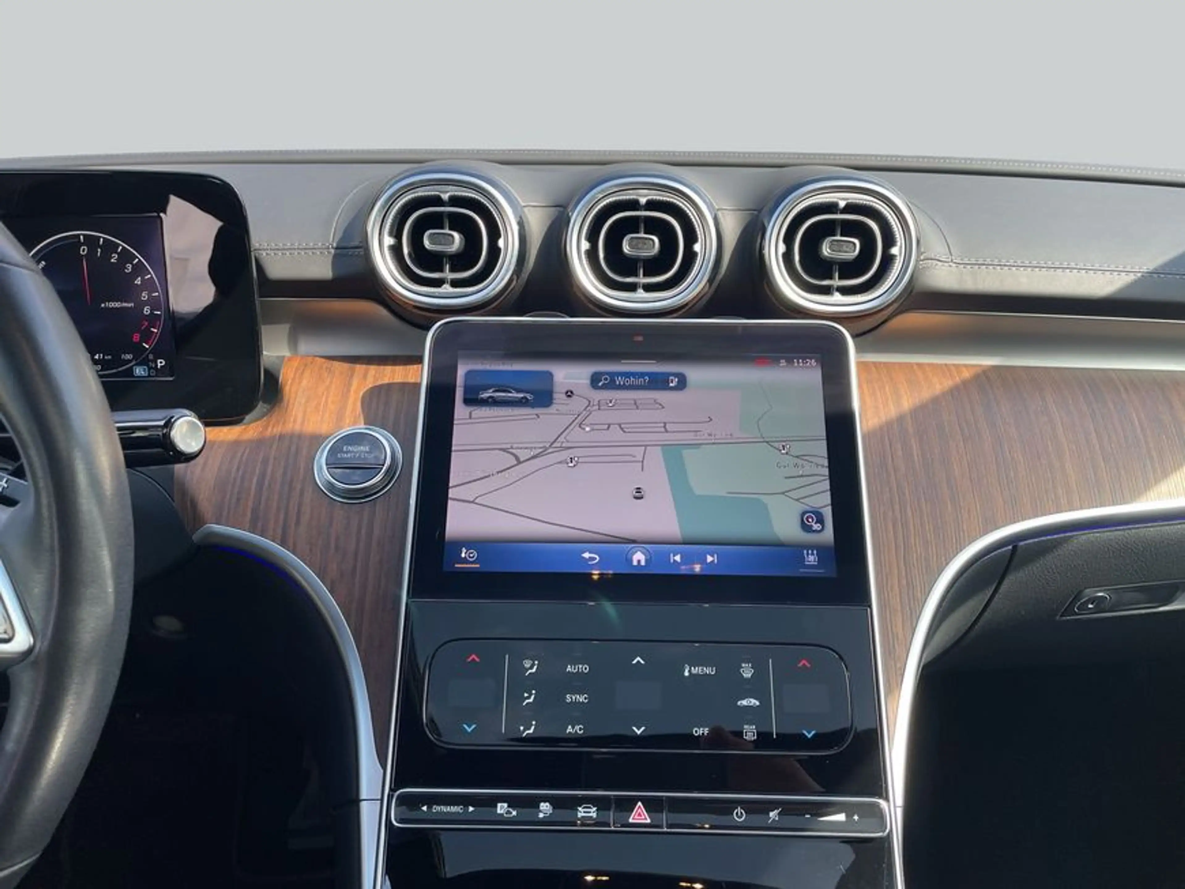 Mercedes-Benz C 300 C-Klasse — photo 14
