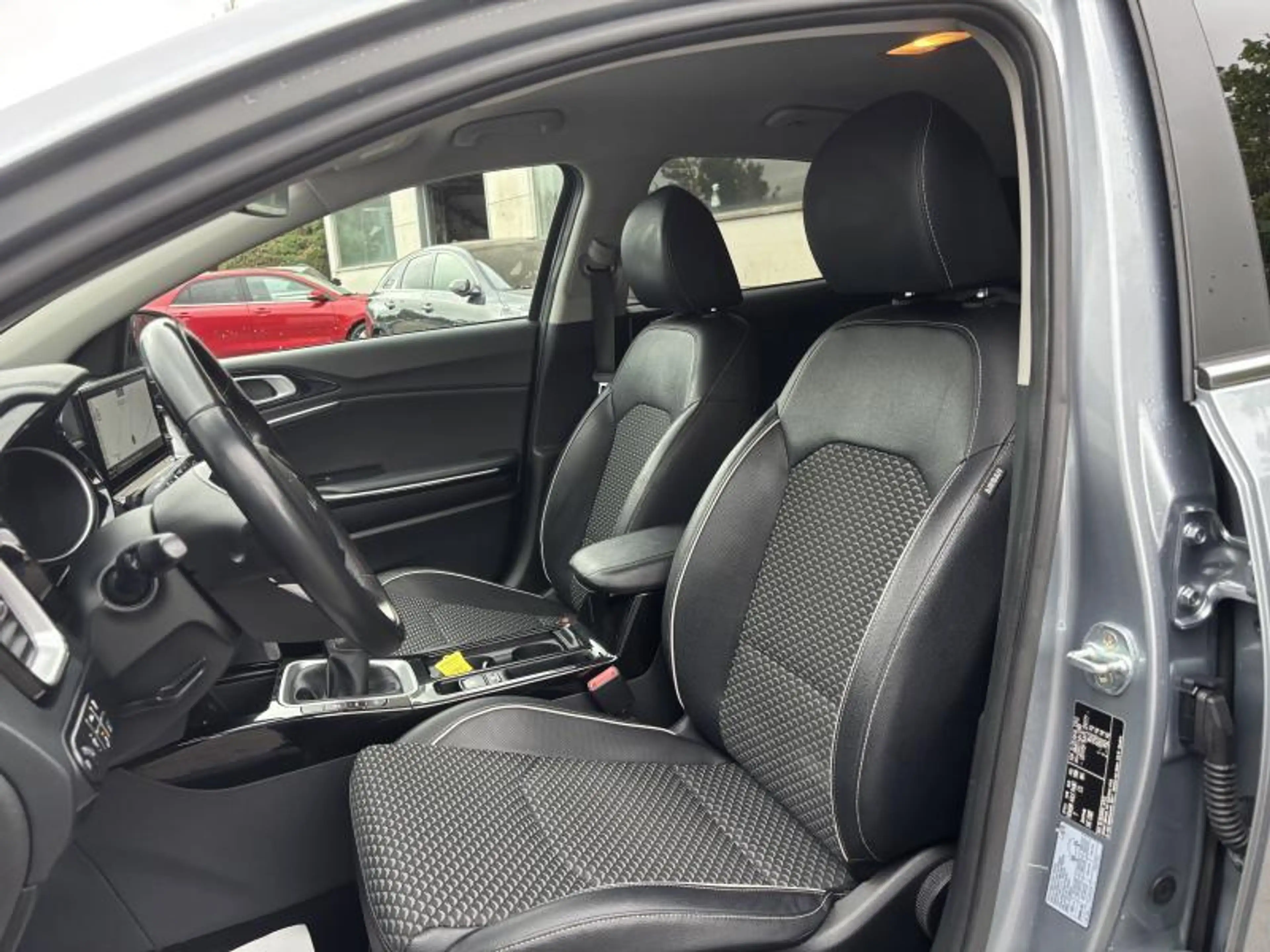 Kia XCeed 1.5i — photo 12