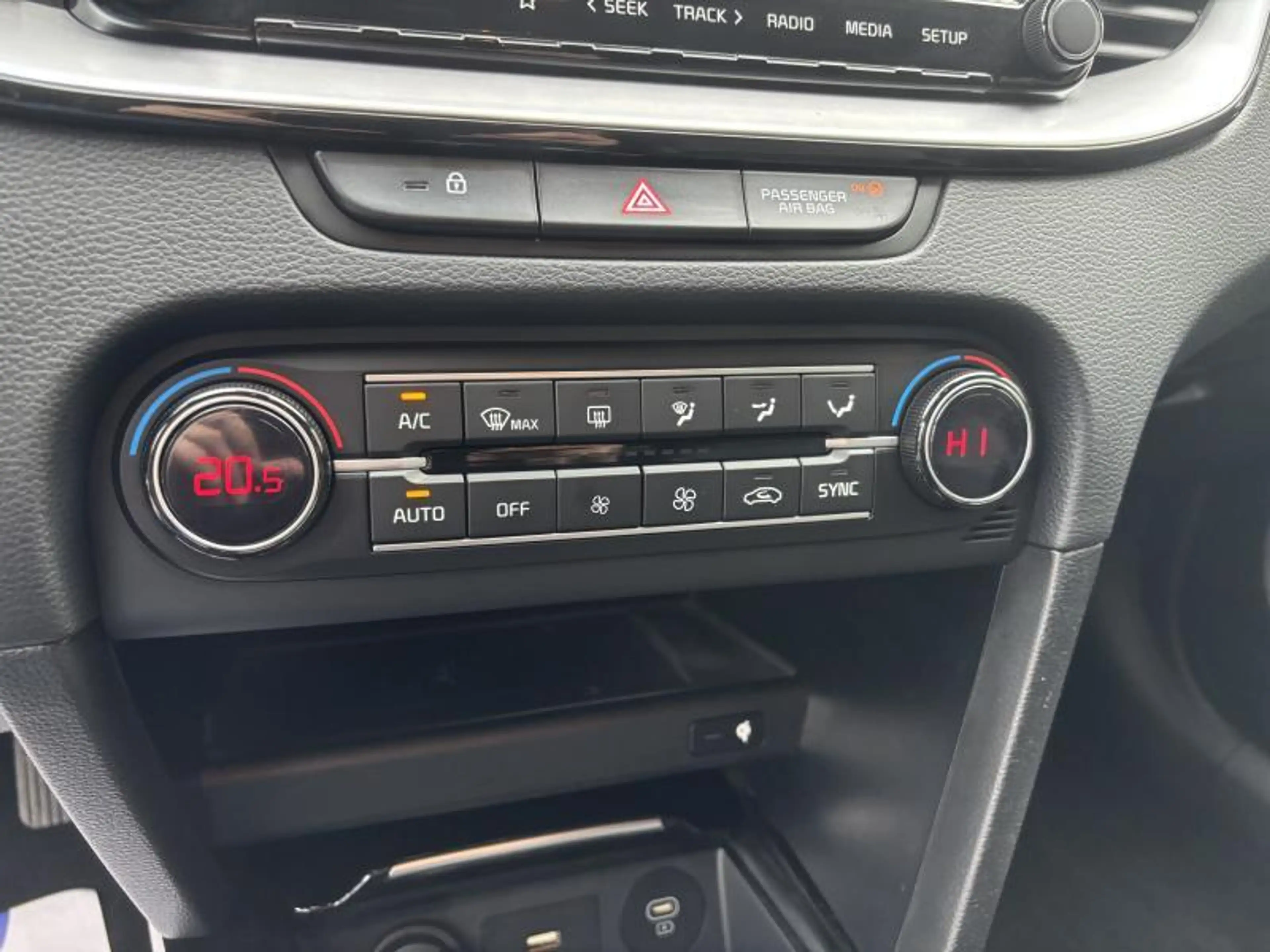 Kia XCeed 1.5i — photo 7