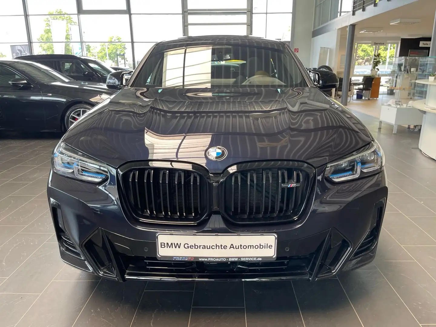 BMW X4 M40i LASER/AHK/MEMO/PANO/HUD/Komf.Zg/21" Schwarz - 2